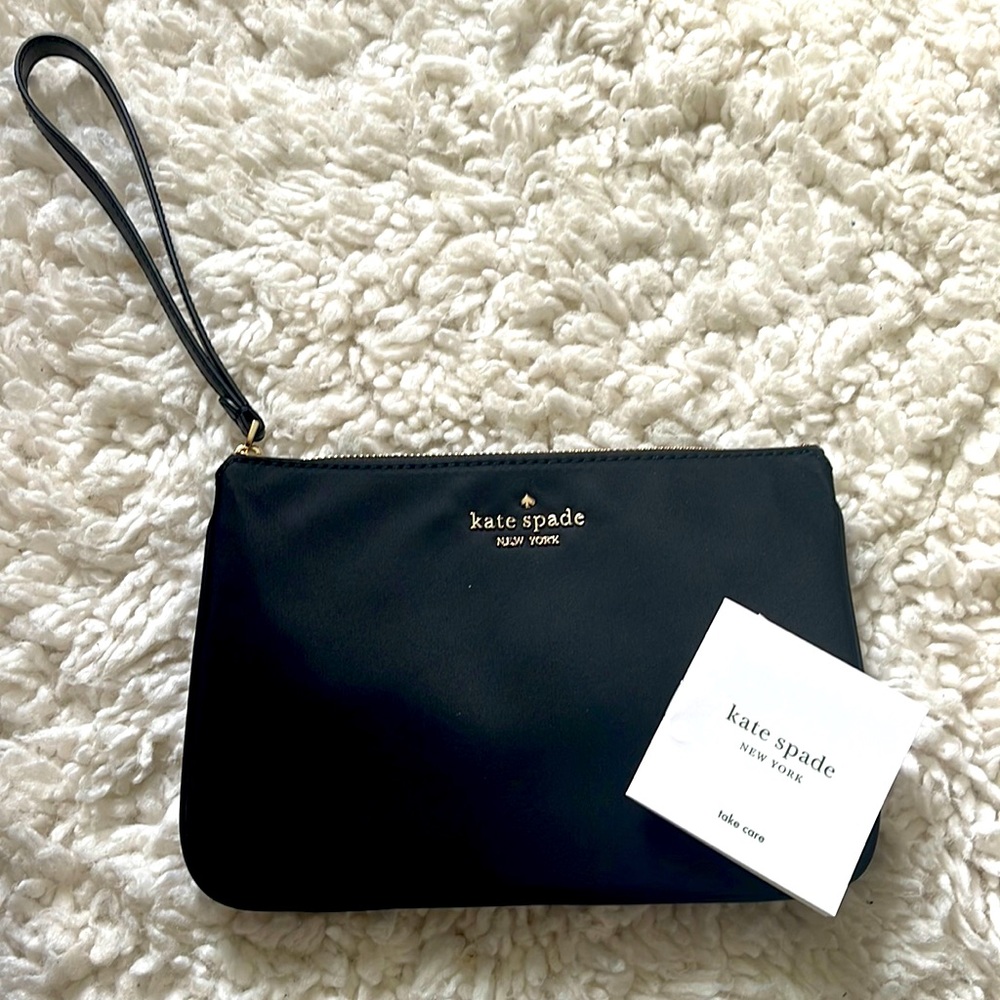 Kate Spade wristlet in Black